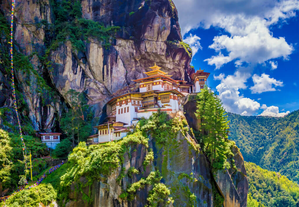 Taktsang Monastery (Tigers Nest) Bhutan Hike